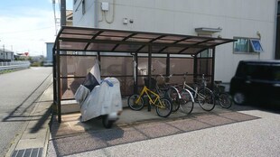 宇都宮駅 バス6分  砂田街道入口下車：停歩10分 2階の物件外観写真